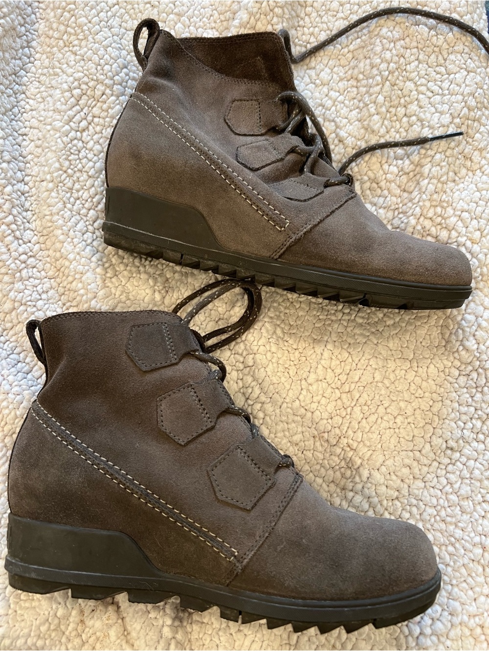 Sorel Gray Wedge Booties Size 10 🩶